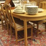 776 4651 DINING ROOM SET